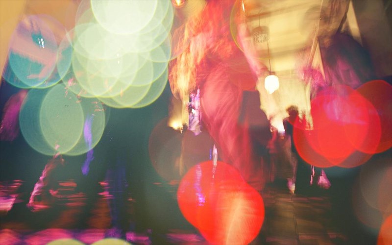 swing-parties-sto-kentro-tis-polis