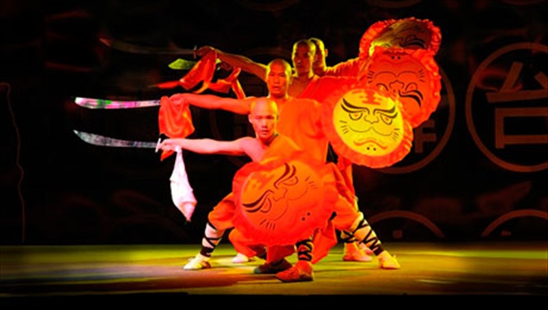 kung-fu-upertheama-apo-tous-monaxous-shaolin