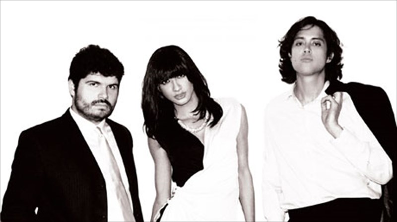 disco-kai-dance-party-kateutheian-apo-ti-nea-yorki