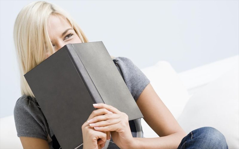 otan-oi-suggrafeis-exoun-xioumor