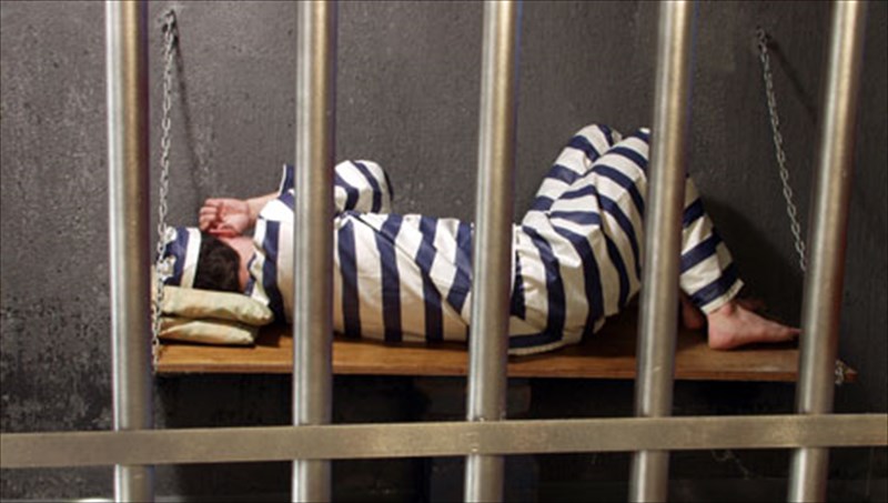 tis-fulakis-ta-sidera-einai-gia-tous-taksidiotes