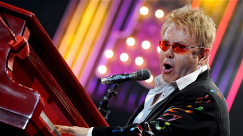 o-elton-tzon-sto-las-begkas