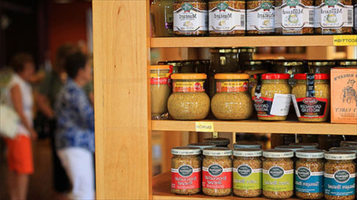 ta-pio-geustika-mouseia-ston-kosmo