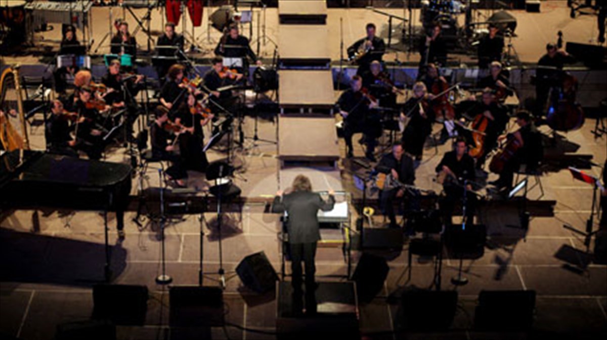 o-dimitris-papadimitriou-sto-irodeio-ola-ta-pire-to-kalokairi