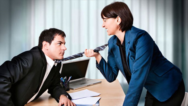 to-brisimo-tou-afentikou-ofelei-tin-kardia-alla-oxi-tin-kariera