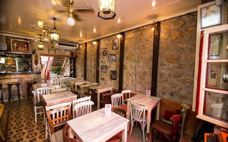 xrisimopoleion-o-pio-oikonomikos-kafes-kai-mezes-tis-polis-pio-oikonomikos-kafes-kai-mezes-tis-polis