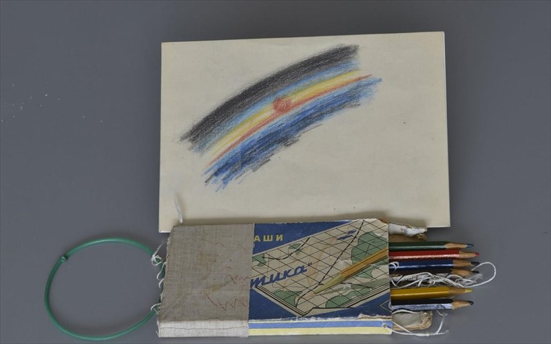 to-proto-ergo-texnis-sto-diastima