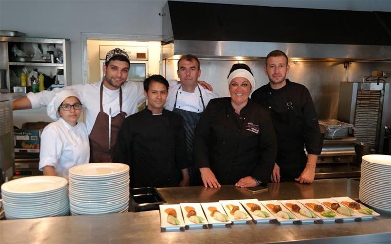 i-elliniki-gastronomia-apogeiothike-sto-porto-carras