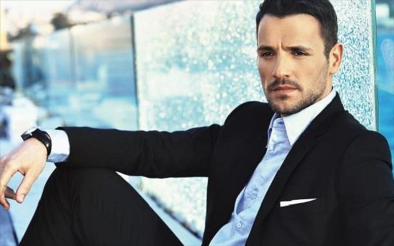 nikos-bertis-gia-deuteri-xronia-sto-kentro-athinon