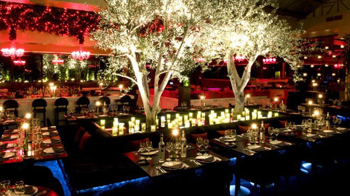 fthinoporino-opening-sto-villa-mercedes