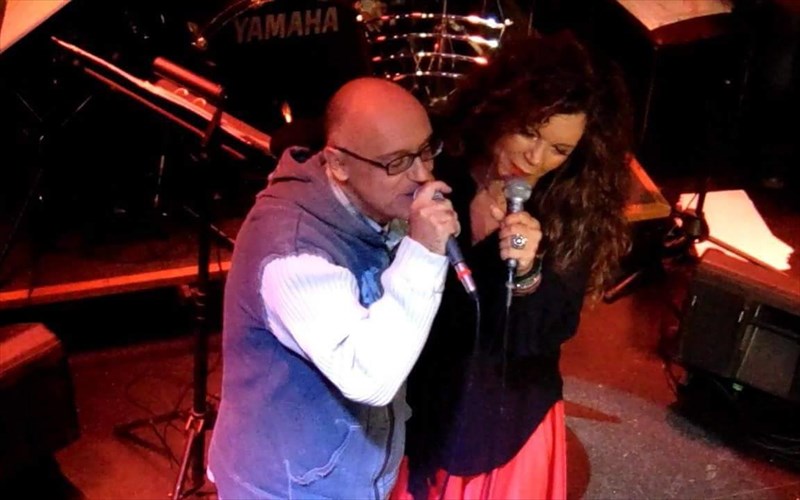 i-eleni-dimou-sto-ruthmo-stage-apo-to-xthes-sto-simera