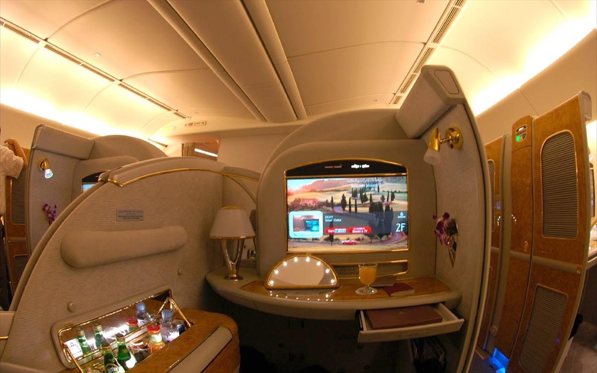 first-class-emirates