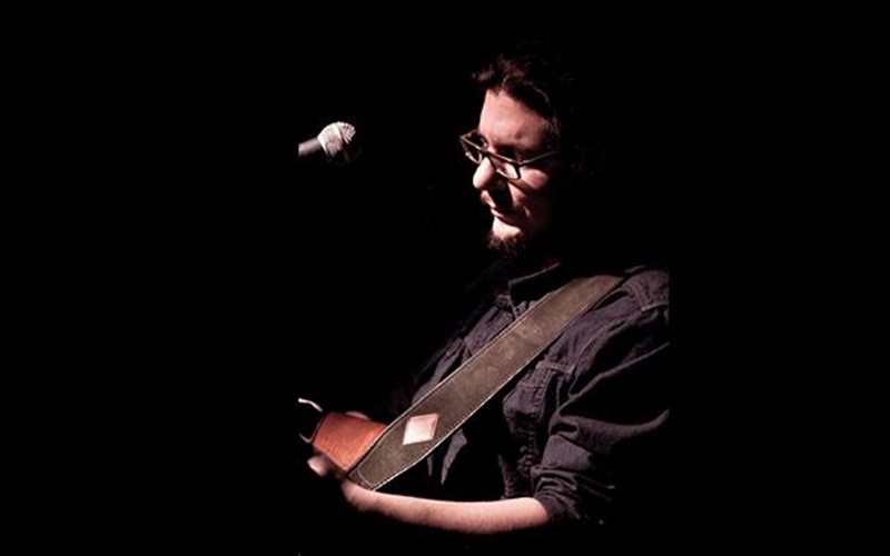 o-aleksandros-emmanouilidis-kai-oi-kalesmenoi-sto-stauro-tou-notou