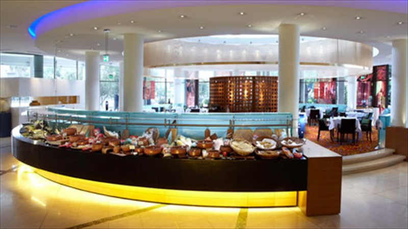 manitarognosia-sto-buzantino-tou-hilton