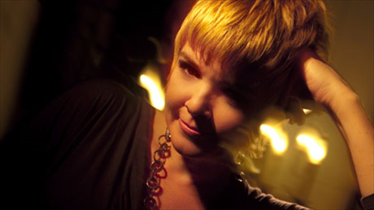 mia-sugxroni-ntiba-tis-jazz-sto-gazarte