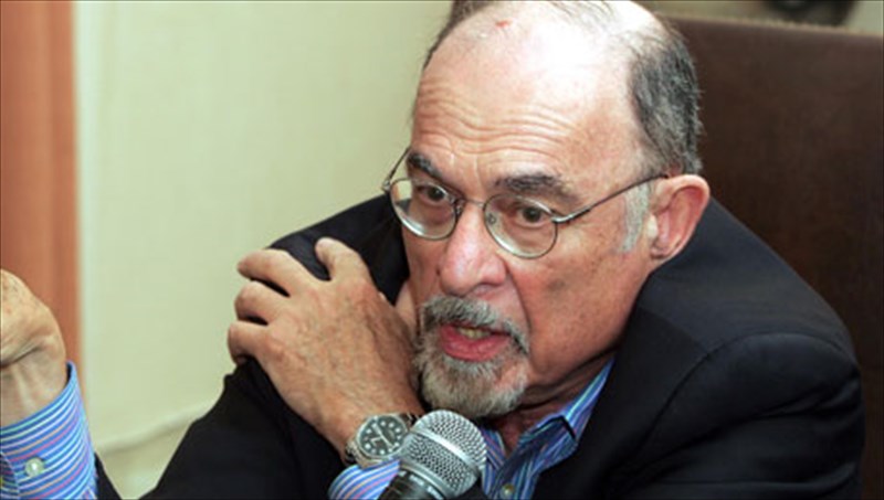 irbin-gialom-i-krisi-mporei-na-epireasei-me-diaforetiko-tropo-tous-anthropous