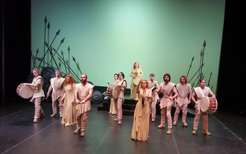 i-iliada-dia-xeiros-karmen-rouggeri-sto-idruma-m-kakogiannis