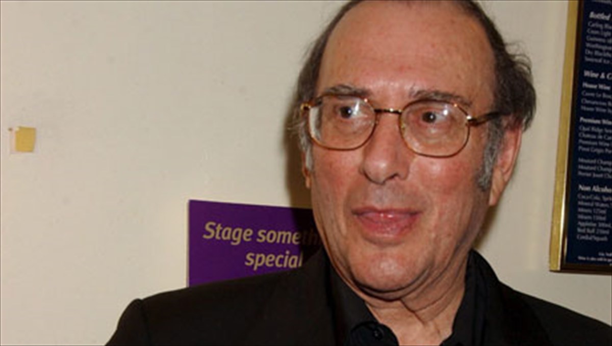 anakalufthike-xameno-ergo-tou-xarolnt-pinter