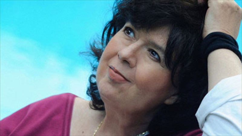 arleta-45-xronia-parousias-sto-tragoudi