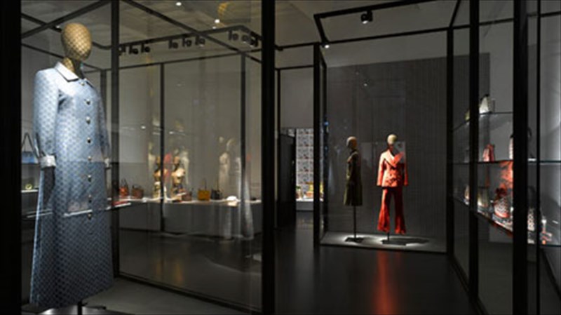 episkepsi-sto-proto-mouseio-tou-oikou-gucci