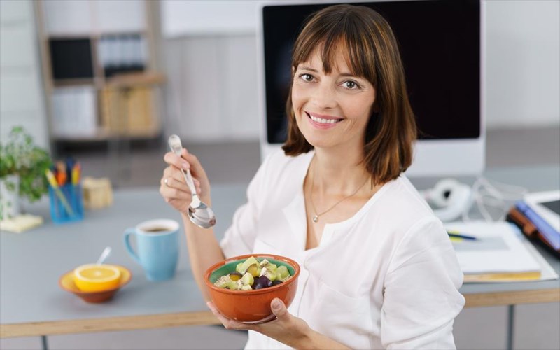 to-apoluto-snak-gia-to-grafeio