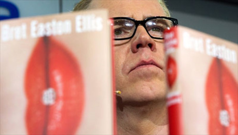 o-suggrafeas-tis-amerikanikis-psuxosis-ksanaxtupa-me-neo-nouar-muthistorima