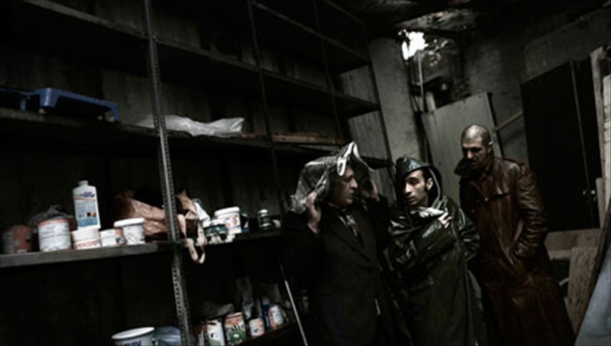 rekbiem-gia-to-amerikaniko-oneiro-apo-ton-nmamet