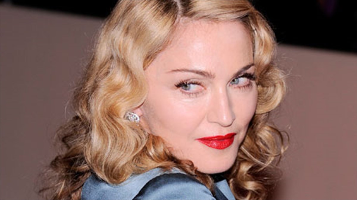 dierreuse-neo-tragoudi-tis-madonna