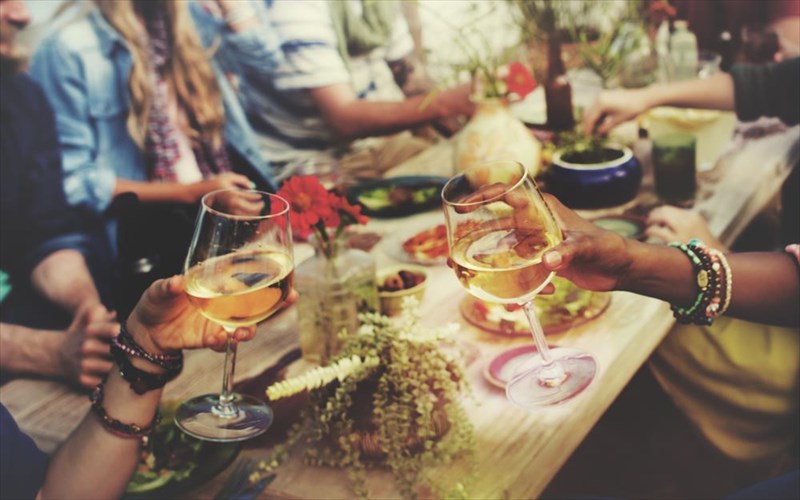 neighbour-hook-sta-wine-bars-tis-athinas