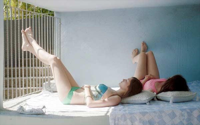 i-tainia-tis-ebdomadas-atithases