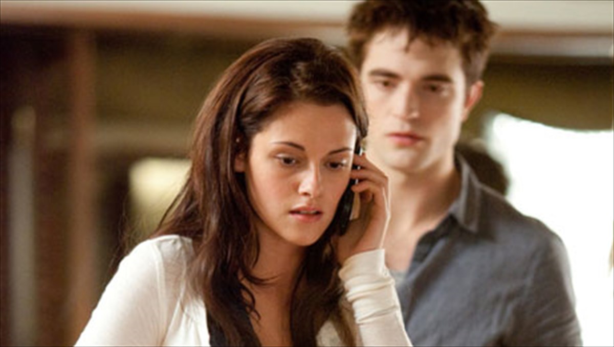 epeisodiakos-eggamos-bios-gia-tous-iroes-tou-twilight