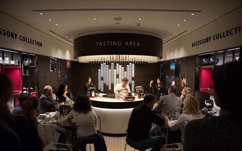 i-texni-tou-kafe-apogeiothike-apo-ti-nespresso