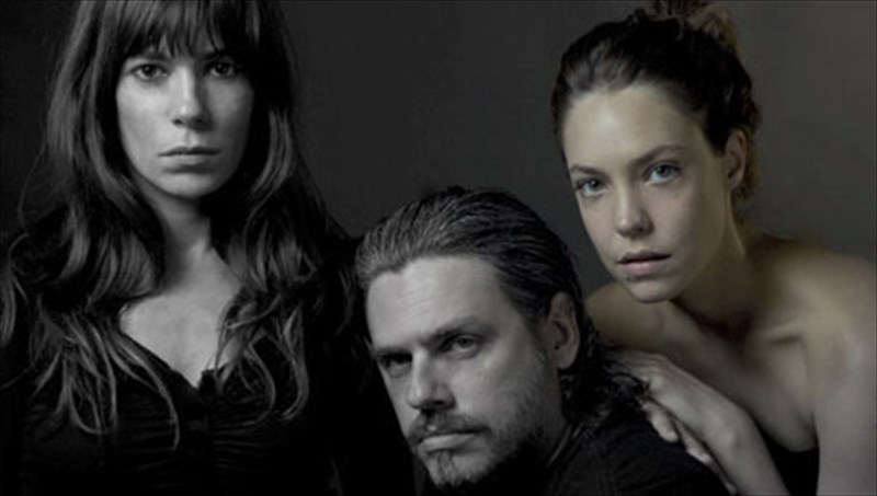 murto-alikaki-aisthanomai-panta-oti-ola-ta-oraia-einai-mprosta-sto-agnosto