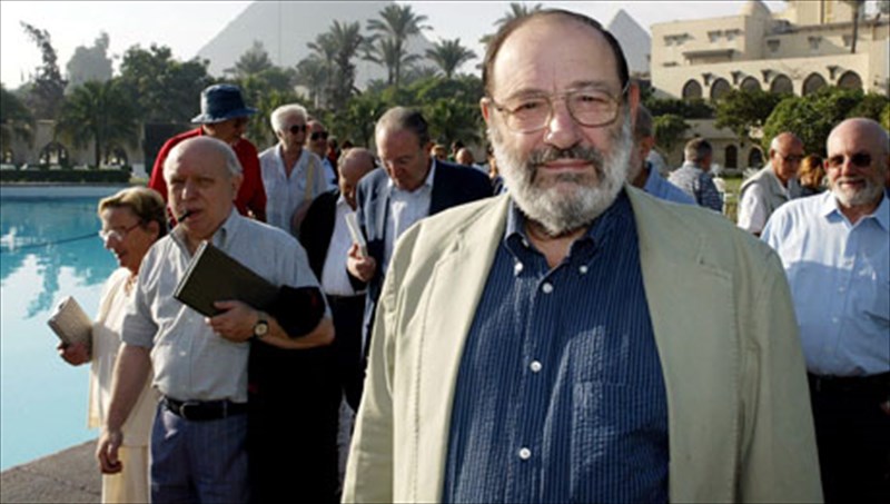 o-oumperto-eko-mila-gia-tis-theories-sunomosias-kai-ton-mperlouskoni