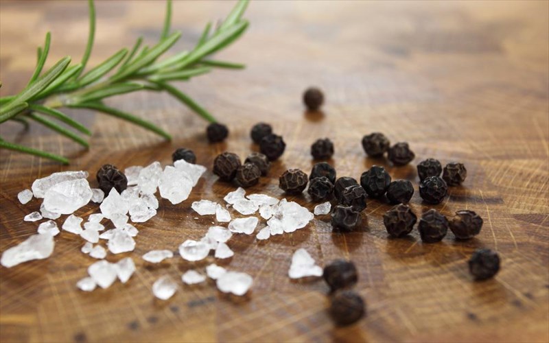 oxi-sto-alati-nai-sto-piperi