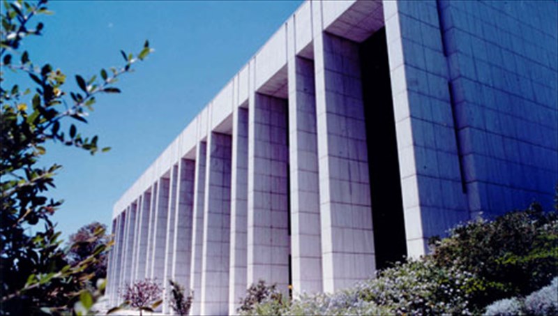 i-krisi-kai-i-logotexniki-tis-apotuposi-logotexniki-tis-apotuposi