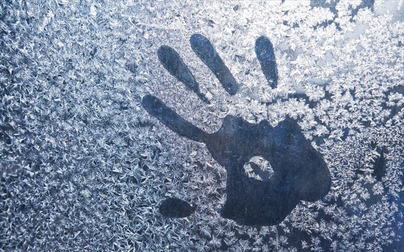 giati-ta-xeria-mou-einai-sunexeia-krua