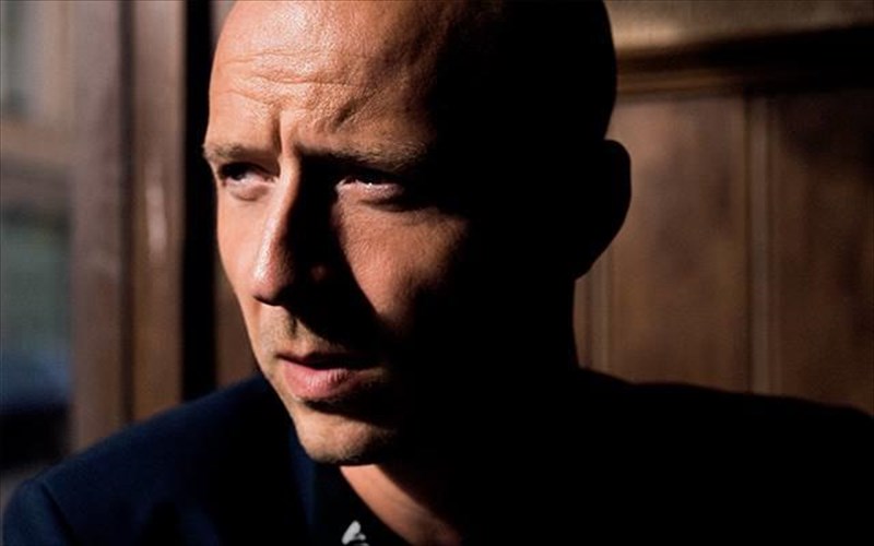 eftase-i-stigmi-gia-tis-live-emfaniseis-tou-sivert-hoyem-stin-ellada-stigmi-gia-tis-live-emfaniseis-tou-sivert-hoyem-stin-ellada