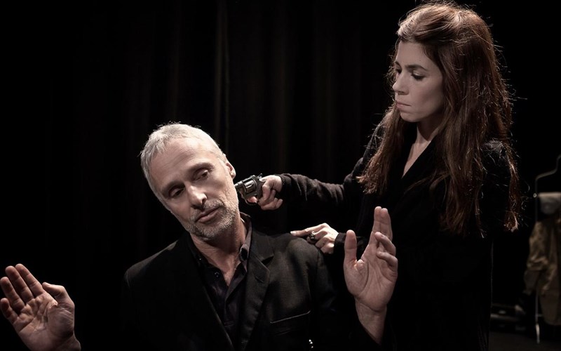 derma-stis-floges-me-murto-alikaki-kai-antoni-fragkaki-sto-olvio