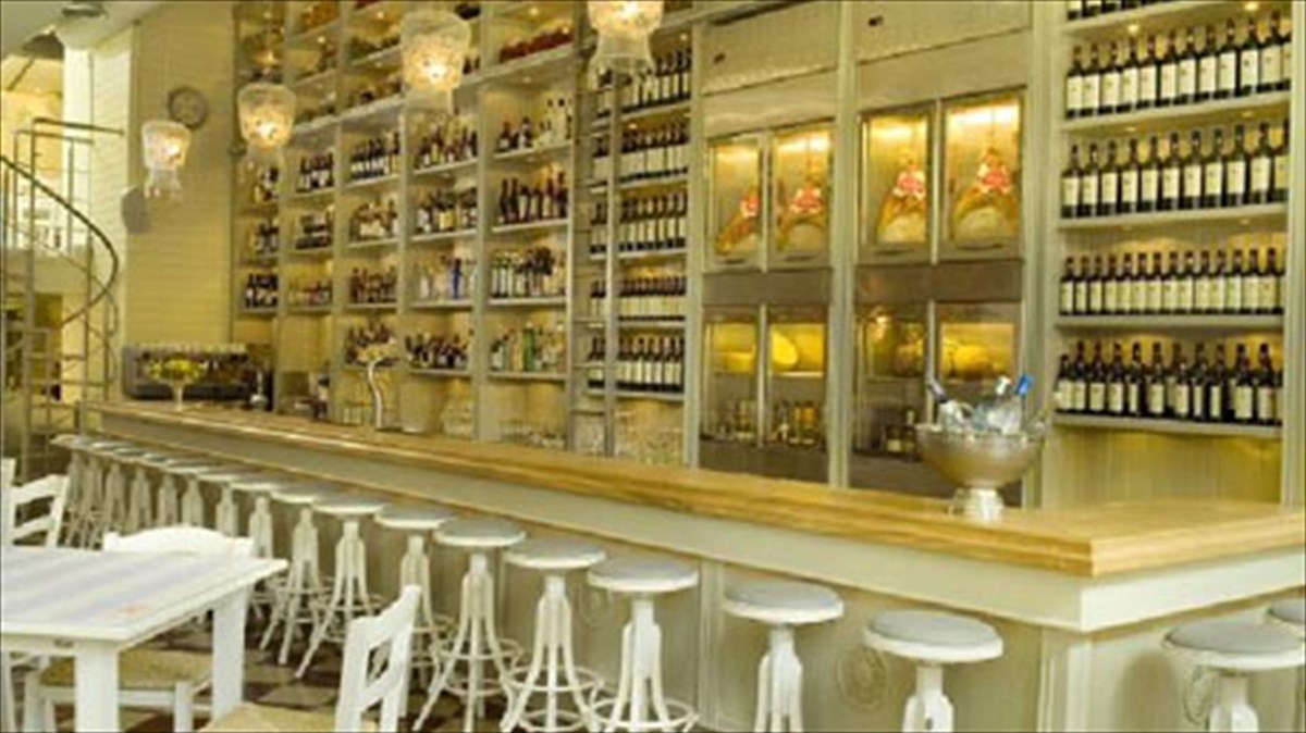 kuzina-ananeomenes-kai-oikonomikes-protaseis-apo-ton-ari-tsanaklidi