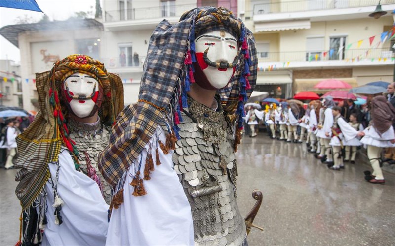 maskareuteite-gia-ta-pio-diasima-karnabalia-tis-elladas