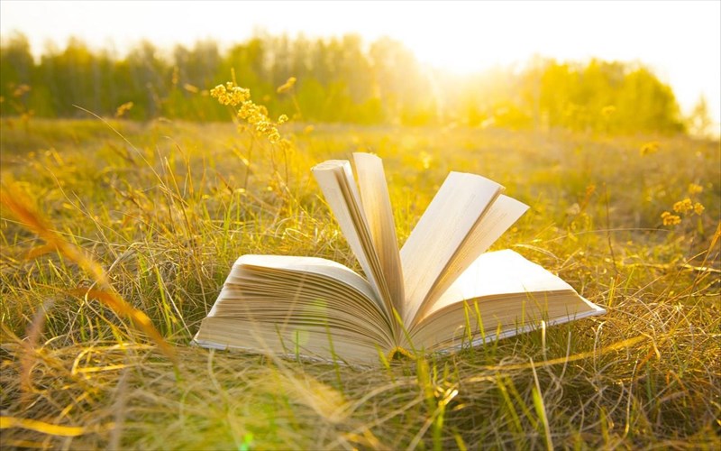 ta-biblia-tis-ebdomadas