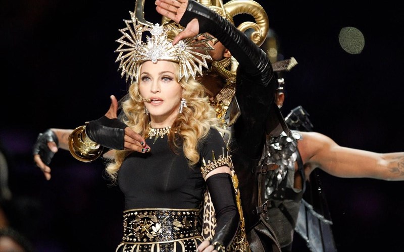 oi-filippines-mpoϋkotaroun-ti-madonna