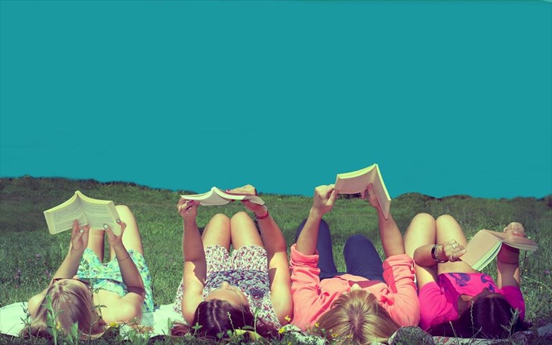 ta-biblia-tis-ebdomadas