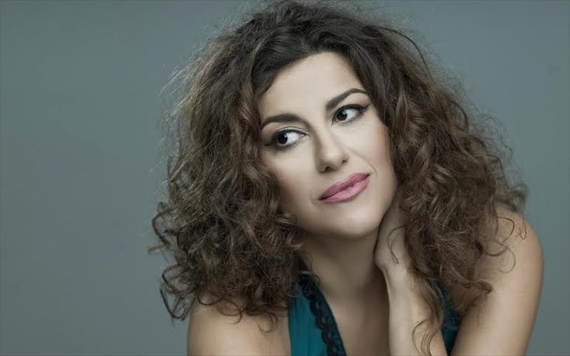 milisame-me-ti-sofia-papazoglou-xorisfioritoures-kai-dithenia