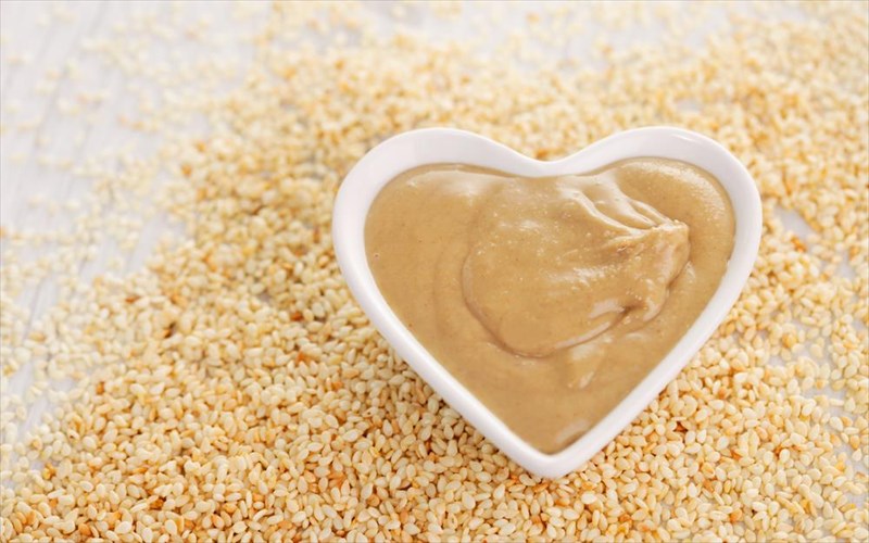 taxini-ta-ofeli-tou-protagonisti-tis-nisteias