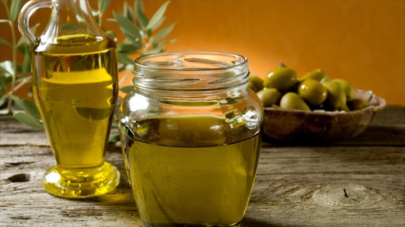 elaiolado-to-doro-tis-theas-athinas-summaxos-tis-ugeias-mas