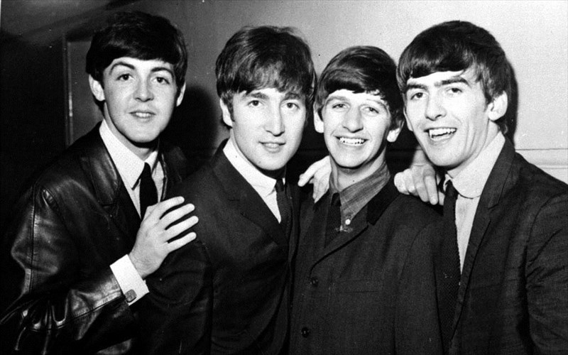 dimopratithike-o-protos-diskos-ton-beatles-pros-77500-protos-diskos-ton-beatles-pros-77500