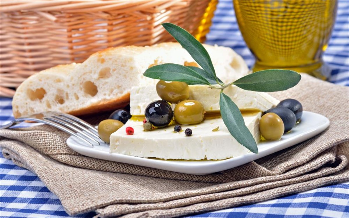 feta-elia-elliniko-geuma