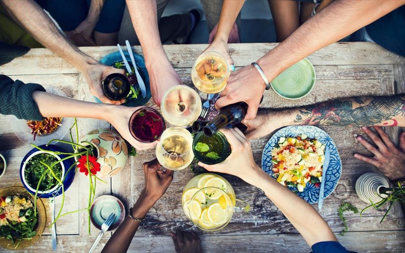 telika-i-ipia-katanalosi-alkool-mporei-na-kanei-kalo-ipia-katanalosi-alkool-mporei-na-kanei-kalo